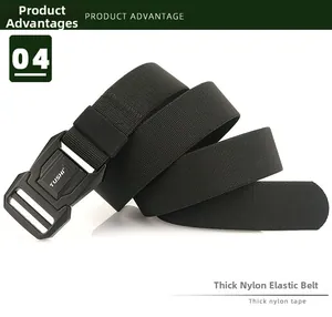Détail de la ceinture élastique tissée avec boucle robuste en alliage noir