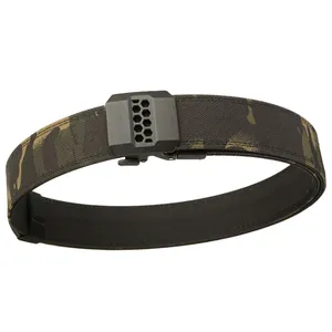 Heavy duty tactical nylon belt with black multicam pattern and honeycomb buckle