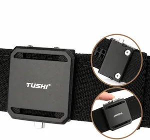 Détail de boucle automatique et ceinture tactique en nylon sans trou ajustable