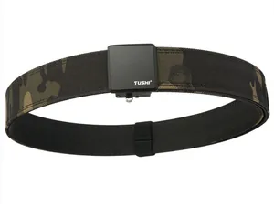 Detail of a tactical camo nylon belt featuring a black matte buckle with TUSHI logo