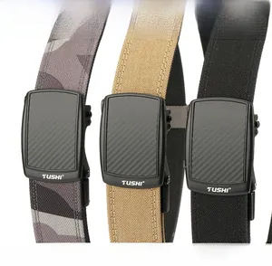 Trois ceintures tactiques en nylon (camouflage, kaki, noir) avec boucles automatiques