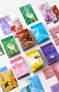 Détail de papier de scrapbooking artistique avec paysages naturels et typographie esthétique
