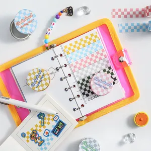 Schachbrett-Washi-Tape-Kollektion mit bunten Mustern für DIY-Journal-Dekorationen