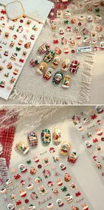 Detaillierte 5D-Nagelsticker mit süßen Weihnachtsbären und festlichen Motiven