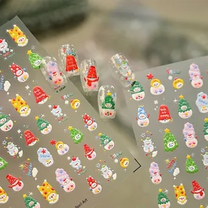 Stickers ongles 3D de Noël avec motifs bonhomme de neige et sapins de fête mignons