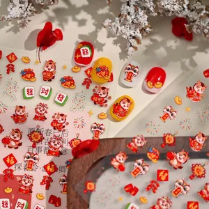 Capodanno Cinese 5D Adesivi per Nail Art a Rilievo Rosso Oro 3D Decalcomanie Autoadesive Danza del Leone Simboli della Fortuna