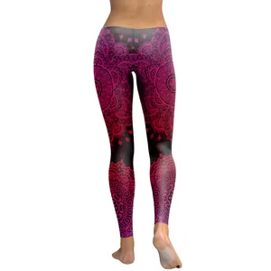 Leggings donna con stampa floreale mandala sfumata viola, vestibilità slim elastica