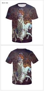 Vue recto et verso d'un t-shirt gothique avec imprimé floral de femme en marron et blanc