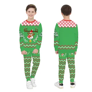 Weihnachtspyjama-Set für Kinder mit Rentier-Druck in Grün und 3D-Cartoon-Design