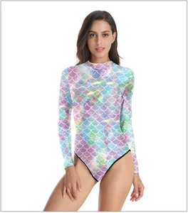 Costume intero da donna a maniche lunghe con stampa digitale a scaglie di sirena colorate