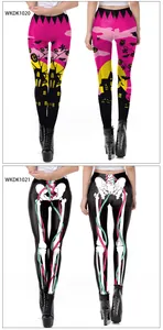 Vue détaillée des leggings d'Halloween avec motifs de château hanté et de squelette humain