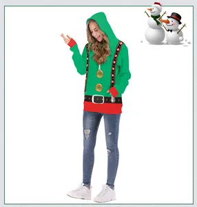 Détail du sweat à capuche d'elfe de Noël avec imprimé 3D et design festif