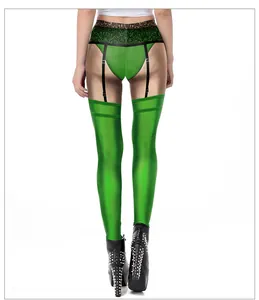 Détail du legging 3D de la Saint-Patrick avec motif imprimé vert et noir réaliste