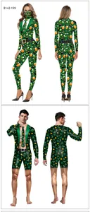 Vue détaillée du body de la Saint-Patrick avec motifs de trèfles et de pièces d'or