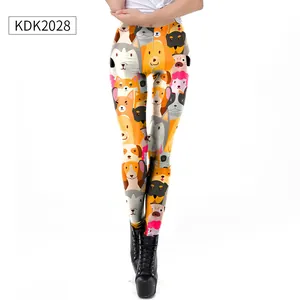 Détail du legging de yoga pour femme avec imprimé chien de dessin animé vibrant