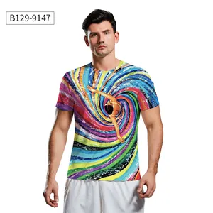 Detail van artistieke 3D-wervelprint op heren T-shirt met ronde hals en duikerfiguur