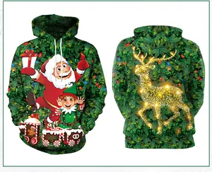 Detalle del estampado 3D de Papá Noel y renos en la sudadera con capucha verde Navidad