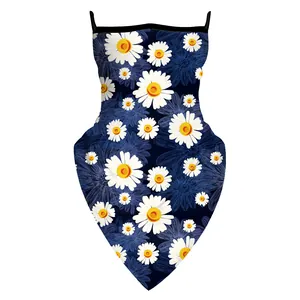 Détail du masque à boucles avec imprimé marguerite pour protection solaire