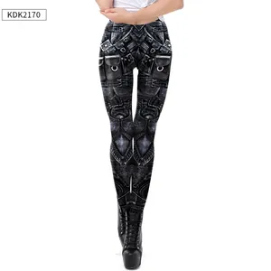 Détail du legging imprimé armure 3D avec poche tactique réaliste et détails d'anneaux métalliques
