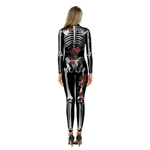 Tuta da Halloween da donna con stampa scheletro e rose rosse vista posteriore slim