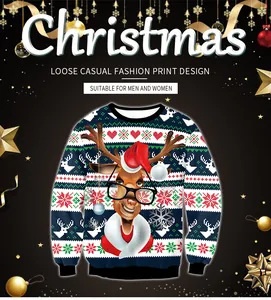 Detailaufnahme von Weihnachtsrentier-Print mit Brille auf marineblauem Sweatshirt