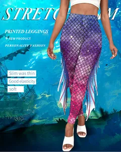 Détail de legging sirène haute élasticité avec nageoires latérales et imprimé écaillé