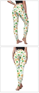 Detail van St. Patrick's Day yoga-broek met hoge taille en klaver- en regenboogprint