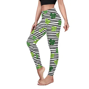 Legging de la Saint-Patrick pour femmes avec trèfles verts et rayures noires et blanches