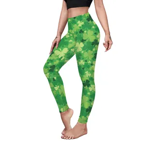 Groene St. Patrick's Day dames yoga legging met klaverprint en hoge tailleband