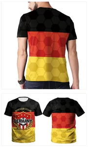 Detail der Deutschland Fan-T-Shirt mit Sechseckmuster und Fußball-Club-Logo