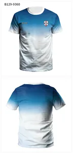 Vista dettagliata fronte e retro della maglia da calcio sfumata blu e bianca con trama hex