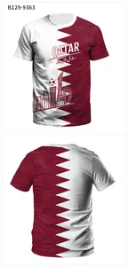 Vista fronte e retro della maglia da calcio Qatar con grafiche di monumenti nazionali