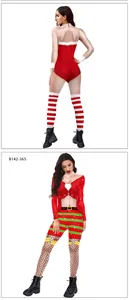 Detail van de kerst bodysuit set met streepjesprint, bontrand en feestelijke accessoires