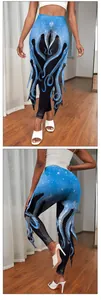 Détail du legging sirène avec imprimé galaxie et accents de tentacules de poulpe en 3D