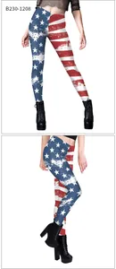 Vues détaillées de leggings drapeau américain avec imprimé étoiles et rayures vintage