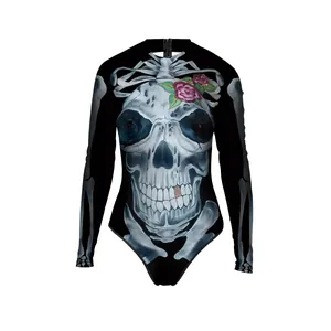 Maillot de bain une pièce à manches longues avec imprimé crâne et roses gothiques