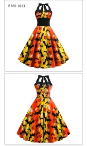 Vue détaillée avant et arrière de la robe licou Halloween rétro avec imprimés squelettes