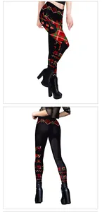 Détail de legging de Noël taille haute avec renne et inscription Happy New Year