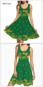 Vue détaillée de la robe Saint-Patrick avec trèfles et motifs de vigne dorés imprimés