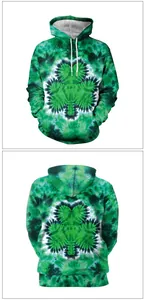 Detalle de sudadera San Patricio con tréboles verdes y patrón de teñido anudado