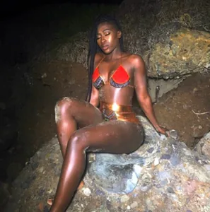 Bikini de talla grande y cintura alta para mujer con estampado tribal y acabado bronce