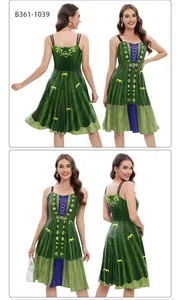 Detailansicht Halloween Hexenkleid mit digitalem Augendruck und Schnürung am Mieder