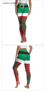 Vista frontale e posteriore dei leggings natalizi con stampa paillettes e strisce