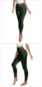 Détail macro du legging de yoga Saint-Patrick à taille haute avec motifs trèfles