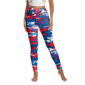 Detail von High-Waist Yoga-Leggings mit USA-Flaggen-Muster und Sternen-Design