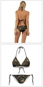 Détail d'un bikini deux pièces avec imprimé engrenage steampunk et design noué au dos