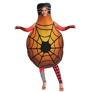 Disfraz de Halloween con telaraña, leggings de cuadros coloridos y mitones a juego