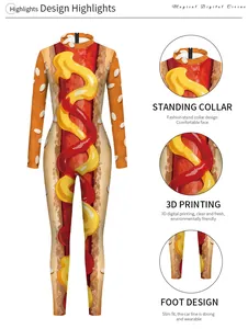 Détail macro de l'imprimé 3D hot-dog et coutures solides sur la combinaison ajustée
