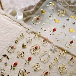 Stickers à ongles tulipes dorés en relief avec roses 3D et perles pour manucure