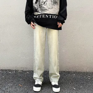 Lockere Herren-Jeans mit geradem Bein in Vintage-Waschung und Streetstyle-Look